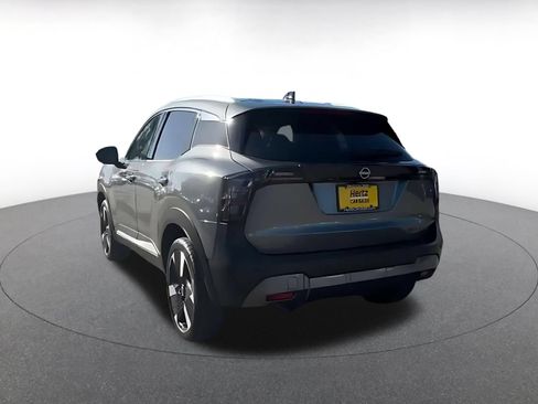 Used 2026 Nissan Kicks SR AWD/4WD image 9