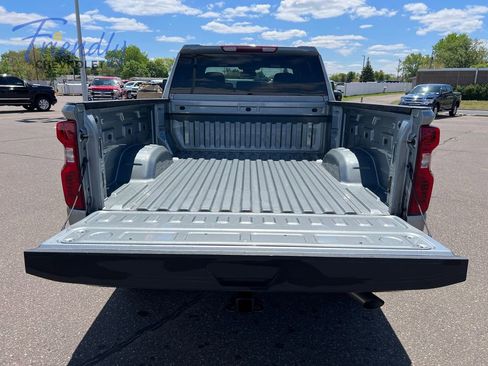 Certified 2025 Chevrolet Silverado 2500 Custom w/ Custom Value Package AWD/4WD image 15