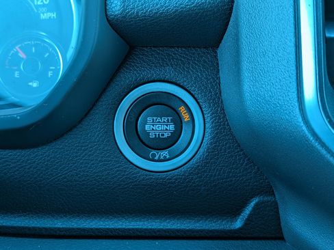 Used 2024 RAM 2500 Big Horn w/ Bed Utility Group image 31