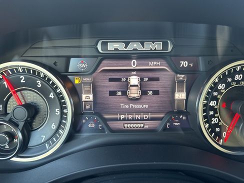 Used 2022 RAM 1500 Big Horn image 17