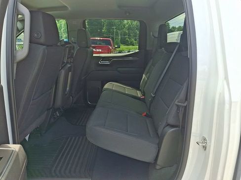 Used 2026 Chevrolet Silverado 1500 LT AWD/4WD image 18