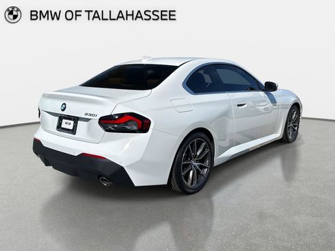 Used 2022 BMW 230i Coupe w/ Convenience Package image 5