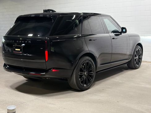 Used 2025 Land Rover Range Rover Autobiography AWD/4WD image 7