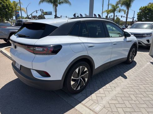 Used 2022 Volkswagen ID.4 Pro S image 4