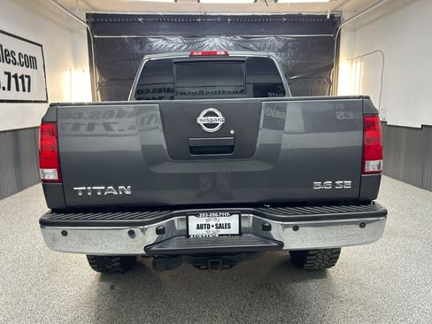 Used 2008 Nissan Titan SE AWD/4WD image 5