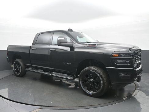 Used 2025 RAM 2500 Big Horn AWD/4WD image 7