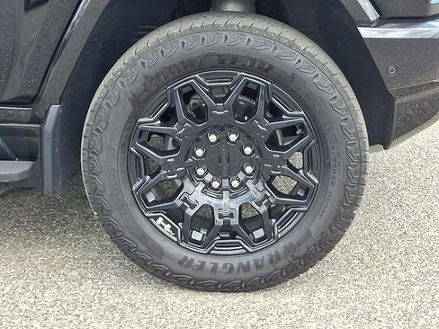 Used 2025 GMC Hummer EV 2X AWD/4WD image 28