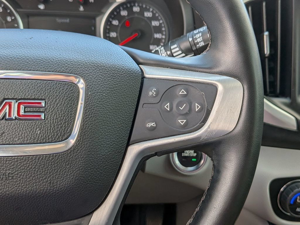 Used 2023 GMC Terrain SLT FWD image 21