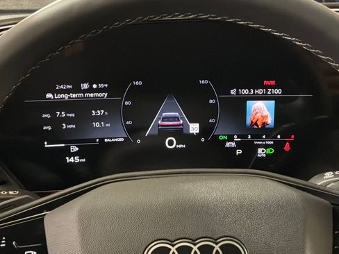 New 2025 Audi Q5 2.0T Premium image 13