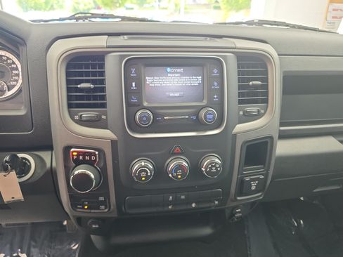 Used 2021 RAM 1500 Tradesman w/ Tradesman SXT Package AWD/4WD image 19