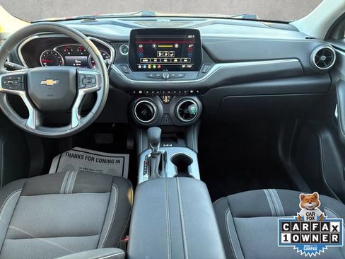 Used 2024 Chevrolet Blazer LT w/ Convenience Package FWD image 20