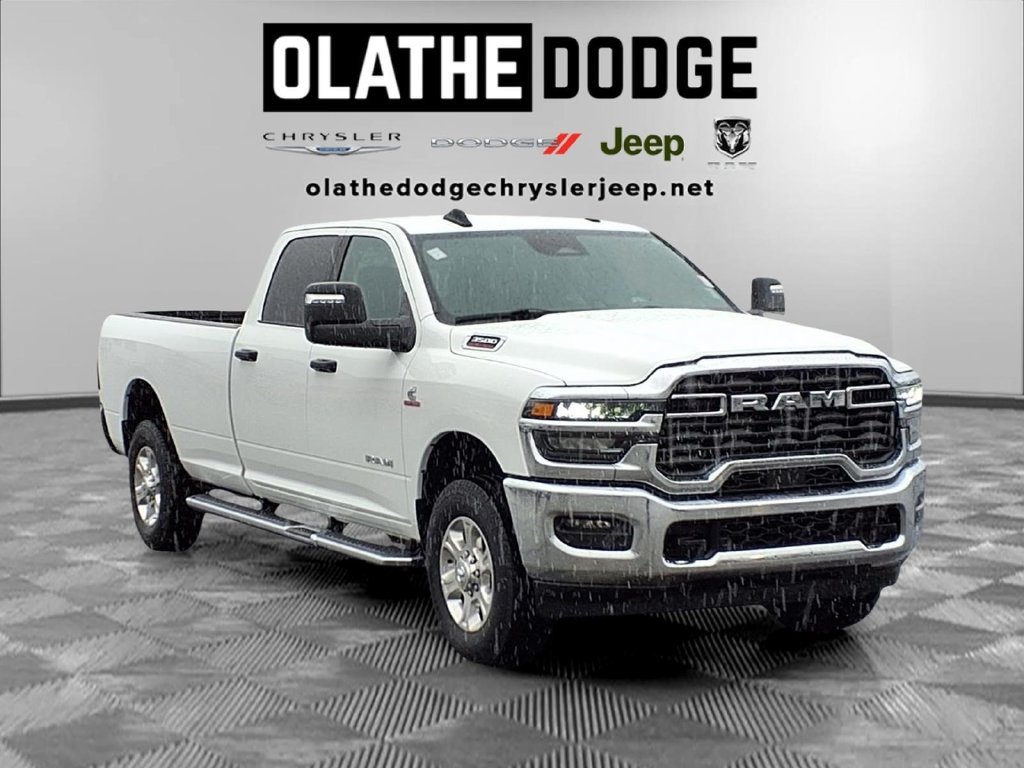 Used 2026 RAM 3500 Big Horn AWD/4WD image 28