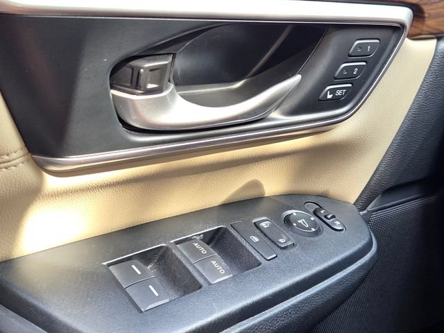 Used 2022 Honda CR-V Touring image 33