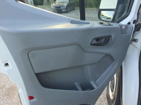 Used 2019 Ford Transit 350 XL RWD image 7