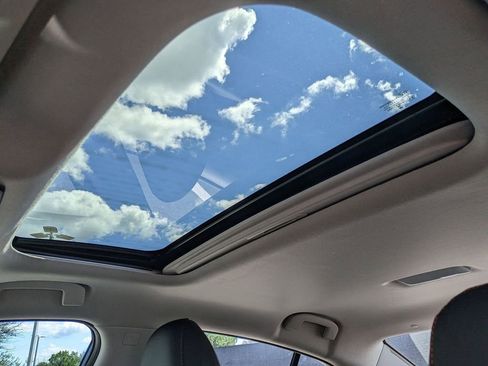 New 2025 Nissan Sentra SR w/ SR Premium Package image 23