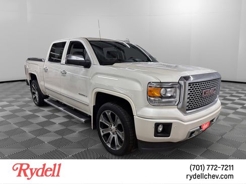 Used 2015 GMC Sierra 1500 Denali w/ Driver Alert Package image 7