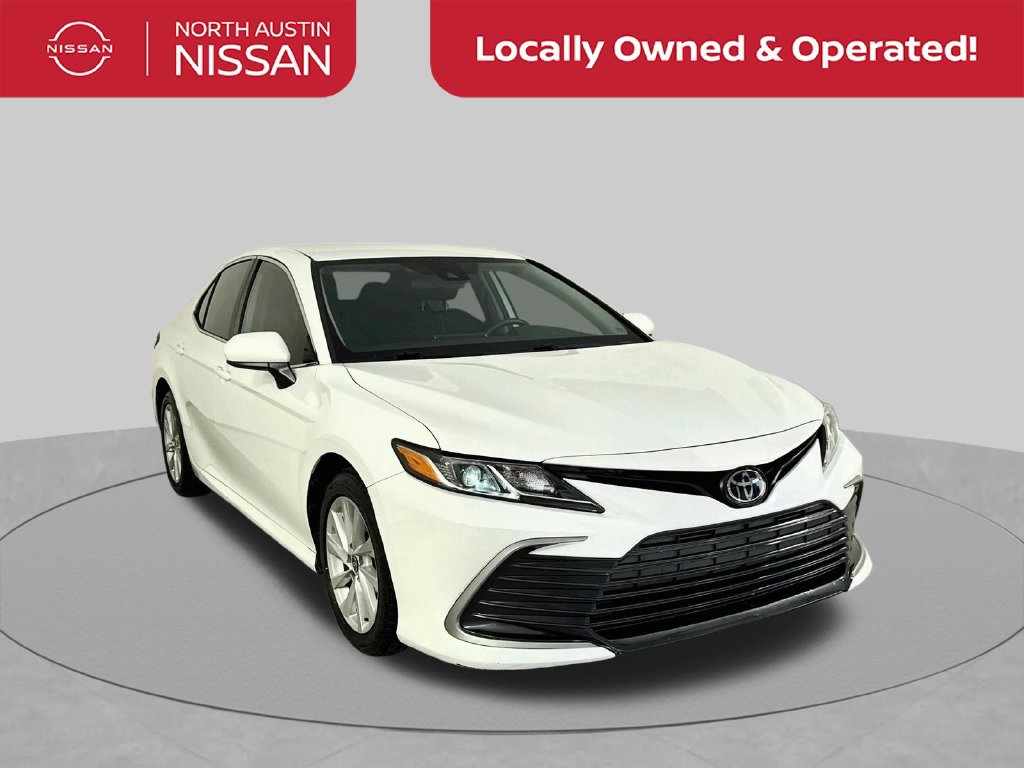Used 2023 Toyota Camry LE FWD image 1