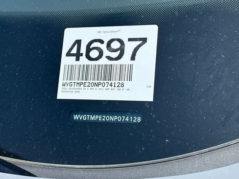 Used 2022 Volkswagen ID.4 Pro S image 4