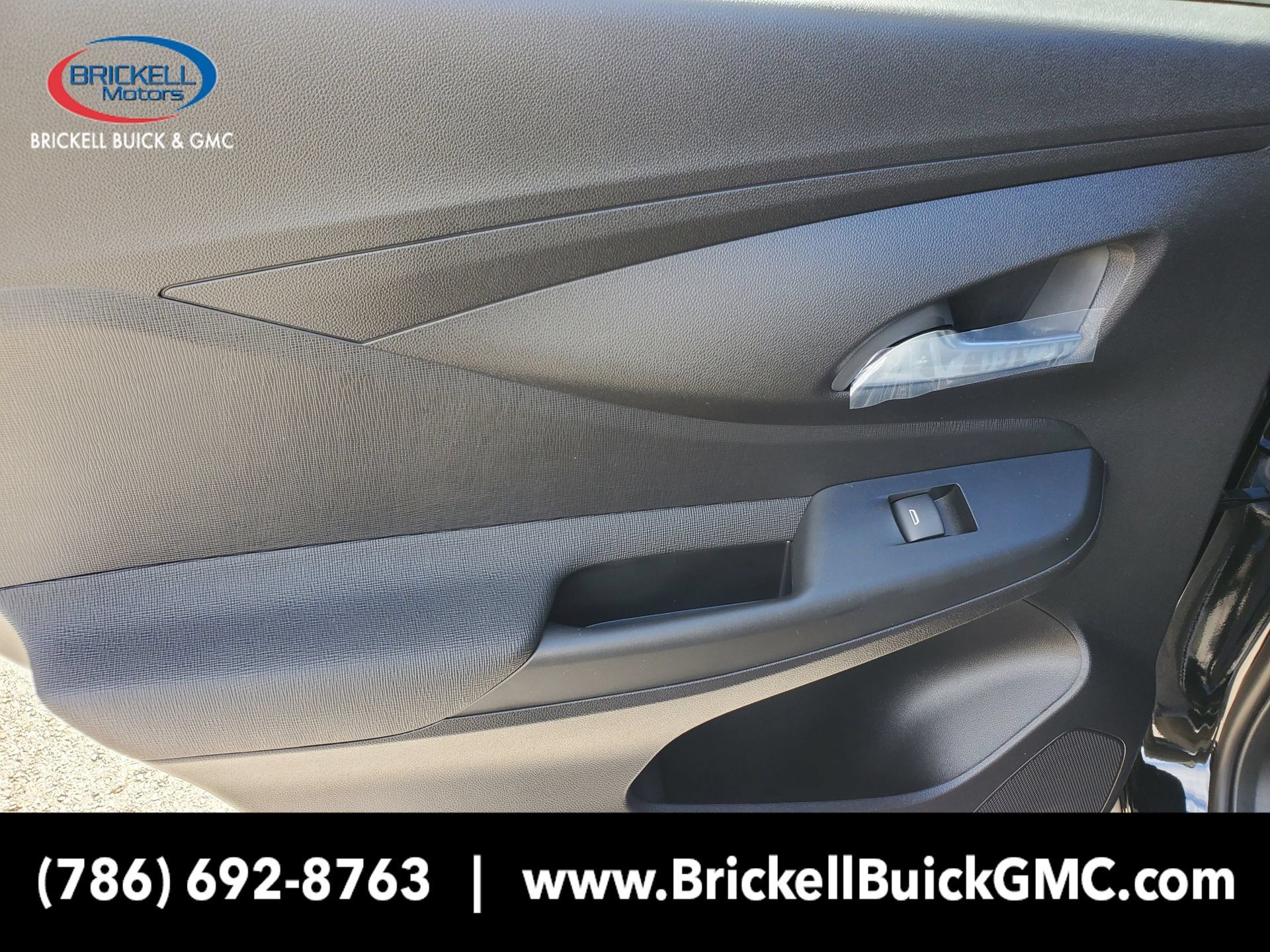 New 2026 Buick Envista Sport Touring FWD image 9