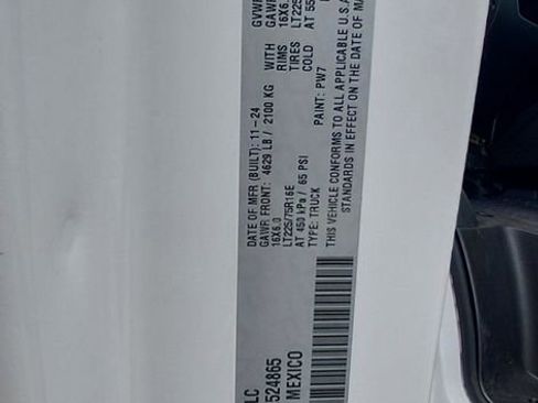 Used 2025 RAM ProMaster 2500 w/ U-Haul Equipment Group FWD image 18