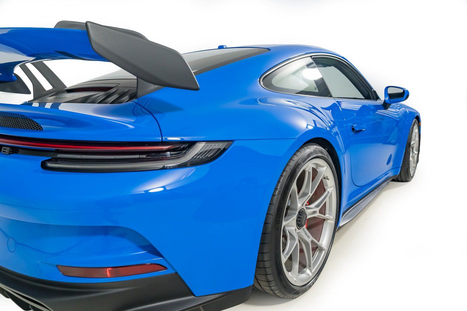Used 2022 Porsche 911 GT3 RWD image 25