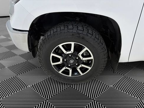 Used 2021 Toyota Tundra Limited w/ TRD Off-Road Package AWD/4WD image 9