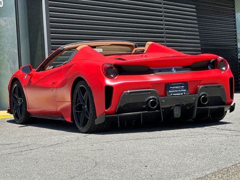 Used 2020 Ferrari 488 Pista Spider RWD image 3