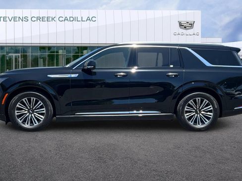 Used 2026 Cadillac Escalade IQL Luxury AWD/4WD image 6