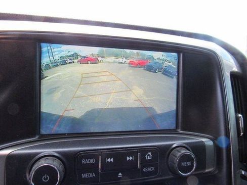 Used 2018 Chevrolet Silverado 1500 LT AWD/4WD image 28