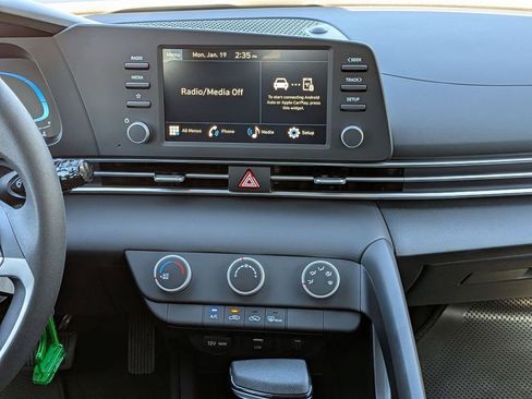 New 2026 Hyundai Elantra SE image 23