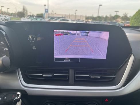 Used 2024 Chevrolet Trax LS w/ Driver Confidence Package image 12