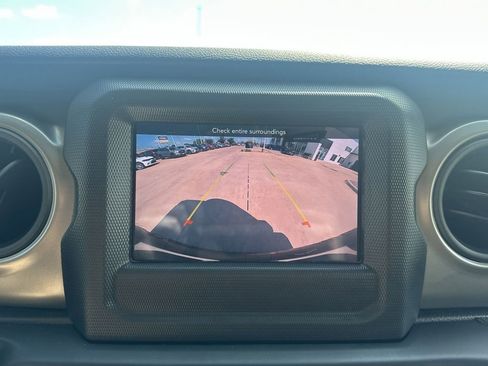 Used 2021 Jeep Wrangler Unlimited Sport image 15