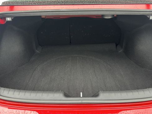 Used 2025 Hyundai Elantra Limited FWD image 14