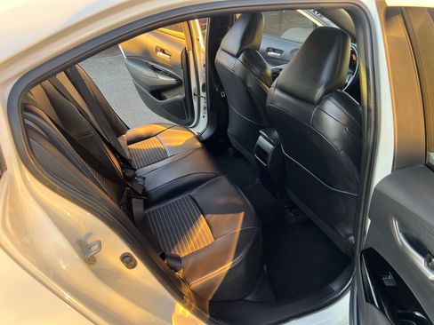 Used 2020 Toyota Corolla XSE image 25