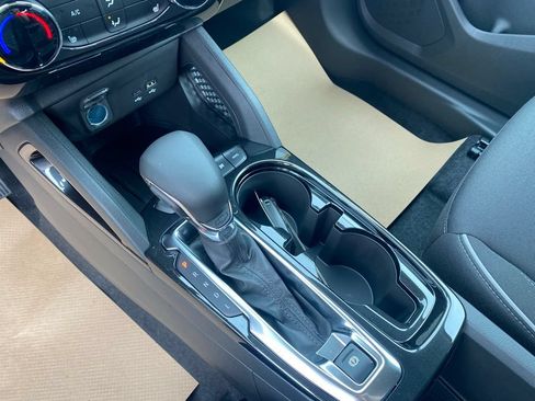 New 2026 Chevrolet TrailBlazer LT w/ Midnight Edition AWD/4WD image 16
