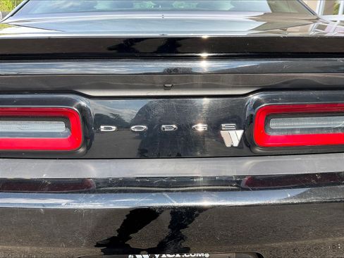 Used 2015 Dodge Challenger SXT w/ Super Sport Group (SS/T) RWD image 23