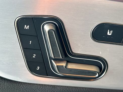 Certified 2023 Mercedes-Benz GLA 35 AMG 4MATIC image 16