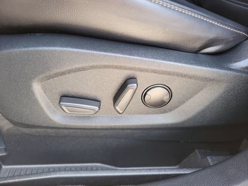 Used 2020 Ford Edge SEL w/ Cold Weather Package AWD/4WD image 11