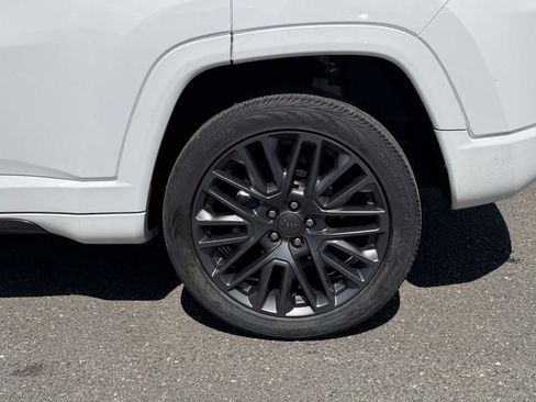 Certified 2022 Jeep Compass High Altitude AWD/4WD image 11