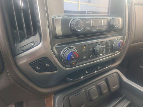 Used 2018 Chevrolet Silverado 1500 LTZ w/ Sport Package image 12