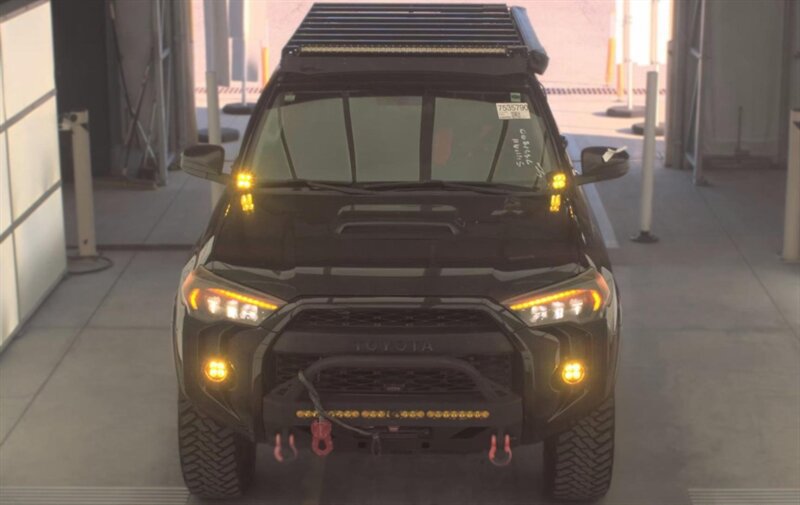 Used 2018 Toyota 4Runner TRD Pro AWD/4WD image 3