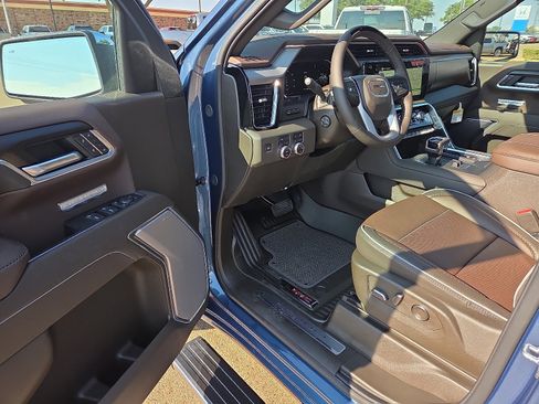 New 2026 GMC Sierra 1500 Denali image 11