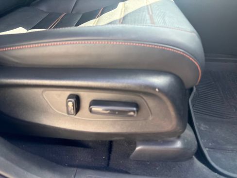 Used 2024 Honda CR-V Sport-L image 28
