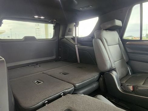 Used 2023 Chevrolet Tahoe High Country RWD image 27