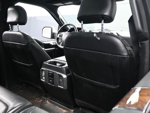 Used 2015 Ford F150 Platinum w/ Equipment Group 701A Luxury image 28