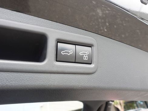Used 2023 Lexus RX 350h w/ Accessory Package (Z1) AWD/4WD image 25