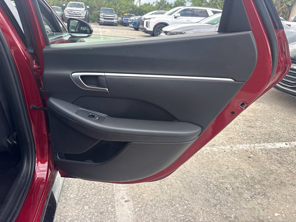 Used 2025 Hyundai Sonata SEL FWD image 18