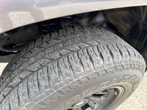 Used 2023 Toyota 4Runner SR5 AWD/4WD image 25