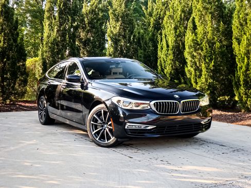Used 2018 BMW 640i Gran Turismo xDrive AWD/4WD image 2