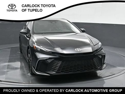 Used 2026 Toyota Camry SE w/ Multimedia Upgrade Package FWD image 7